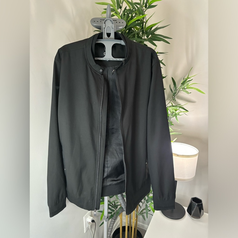 Cuts Clothing Legacy Bomber (L)